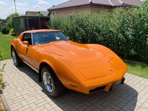 Chevrolet Corvette C3 -manuál, 1977 - 5