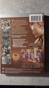 VHS/John Wayne/originál /DVD - 5