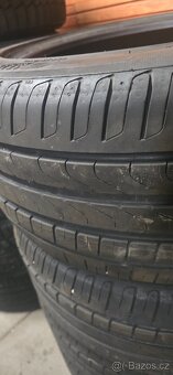 Pneu Pirelli 235/45/17 letní - 5