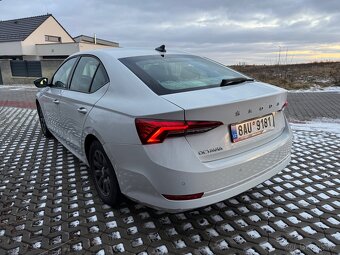 Škoda Octavia IV 2.0 TDI (85 kW), rv. 8/2021, ČR, DPH - 5