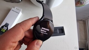 Samsung Galaxy Watch 5 44mm LTE - zachovalé, záruka - 5