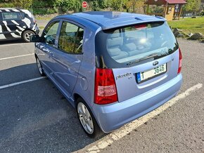 KIA Picanto 1.0 47kw r.v.2007 najeto 84000km - 5