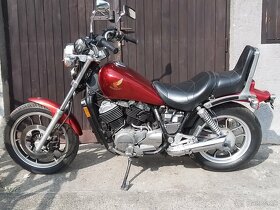 Honda VT 500 C SHADOW - 5