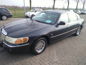 Lincoln Town Car 4.6i V8 150kW r.v.1999 STK 4/25 - 5