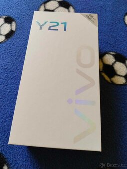 Vivo Y21 4GB/64GB světle modrý + kryt - 5