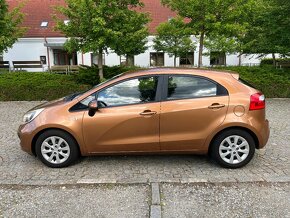 Kia Rio 5-dveřové 1.4 CRDI nafta 66 kW 6 rychl.manuál - 5