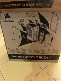 NOVÁ PC skříň CORSAIR Carbide Series Spec-Delta RGB TG ATX - 5