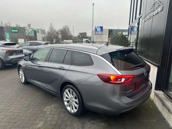 Opel Insignia Sports Tourer Sport Line rok 08/2021 - 5