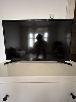 32" Samsung FULL HD TV UE32T5372CD - 5