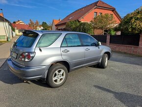 Lexus 3.0i V6 RX 300 4x4 r.v 2001 původ ČR - 5