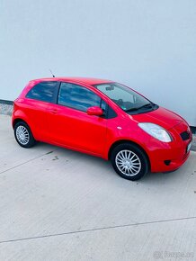 Toyota yaris 1.3 - 5