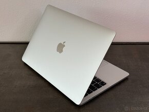 MacBook Pro 13" 2020 M1 Silver / 16GB / 256GB SSD - 5