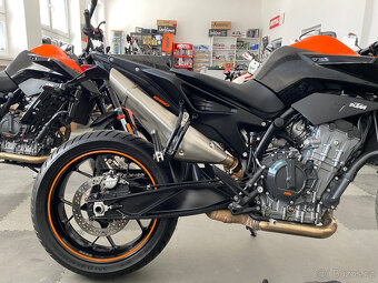 KTM 890 Duke = TECH PACK / NAJETO 13.000 KM/ TOP - 5