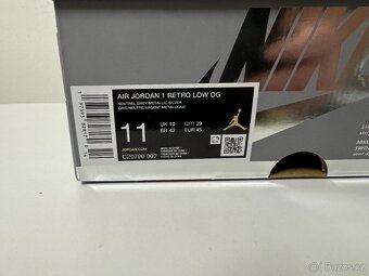 Nike Air Jordan 1 Retro Low OG Metallic Silver - 5