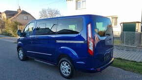 Ford Tourneo Custom 2.2Tdci Titanium Navi 9 míst CEBIA - 5