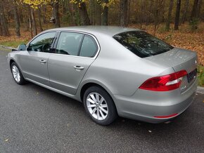 ŠKODA SUPERB 2.0 TDI DSG Ambition 2015 - 5