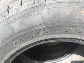 215/65 R16C Michelin - 5