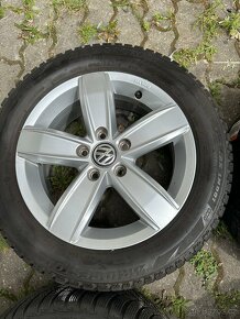 5x112 r16 205/55r16 zimní zánovní - 5