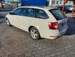 Škoda Octavia 1,6TDI AMB ČR 1.MAJITEL - 5