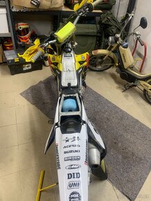 Suzuki RMZ 2011 250 - 5