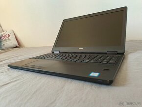 DELL Latitude 5580 processor i5, SDD disk, FULLHD - 5