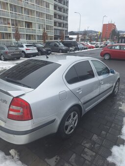 Škoda Octavia II 2.0 FSI 110kW Laurin&Klement - 5