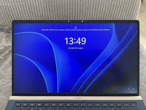 Asus ZenBook model UX433F - 5