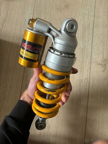 Centralni tlumic Ohlins na Yamaha oko-oko roztec 300mm - 5