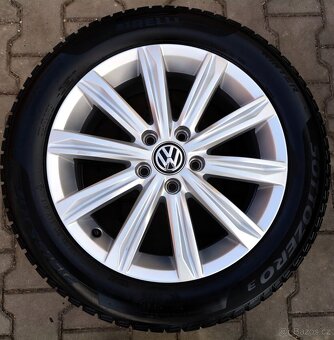 Originál alu sada disků VW Touran II 5x112 R17 Stockholm - 5