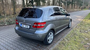 Mercedes B200 turbo W245 - 5