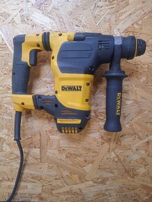 DEWALT D25333K ,vrtací a sekací kladivo - 5