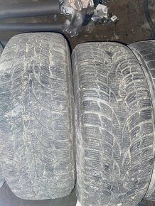 Pneu 185/60 R15 zimní - 5