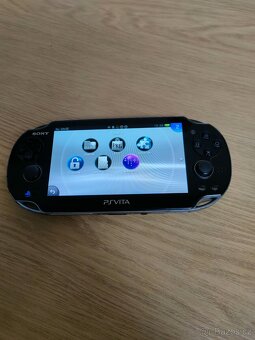 PlayStation PS Vita - 5