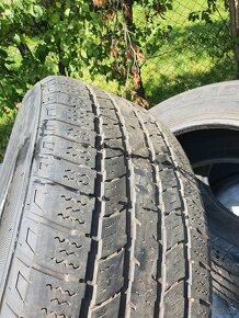 Gumy  275/55 R20 - 5