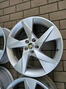 ALU kola Škoda 5x100 Kamiq Scala R17 ET40 6,5J Volans - 5