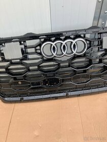 audi rsq8 rs q8 maska cerna mrizka grill - 5