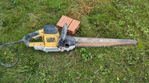 Pila Dewalt Aligator DWE 397 - 5