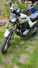 Suzuki GR 650 - 5