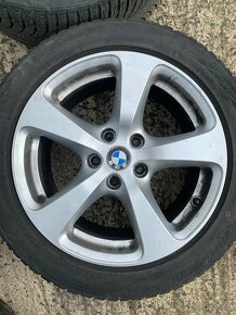 BMW alu kola R17 225/50 R17 zánovní zimní gumy - 5