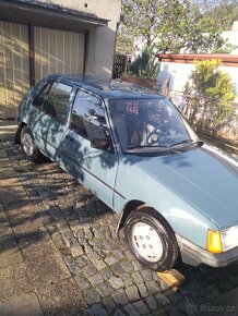 Peugeot 205 - 5