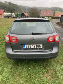 Vw passat 2.0 TDI 103kW - 5