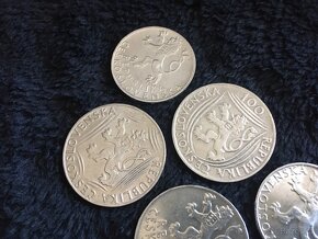 5 kusů stříbrných 50 a 100 Kčs ČSSR, každá mince jiná - 5