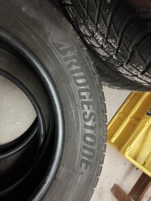 Letní 215/60/17 100H Bridgestone Turanza - 5