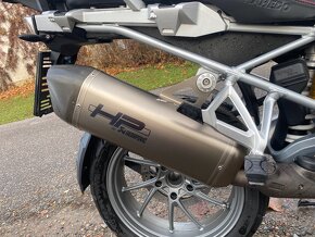 BMW Akrapovic - 5