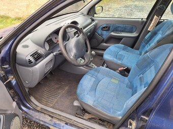 Renault Clio 1,2 - 5