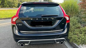 Volvo V60 2.4 D5 151kw R-DESIGN , max výbava, manuál - 5