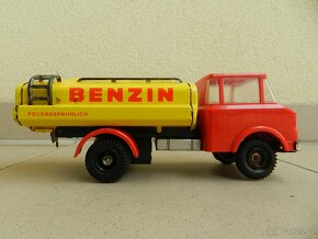 CISTERNA NA BENZIN - 70 léta - GERMANY - 5