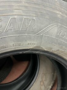 Nákladní pneu 315/70 R22,5 - 5