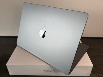 MacBook Air 15' '2023 / M2 / 8GB / 256GB SSD / Space Gray  - 5