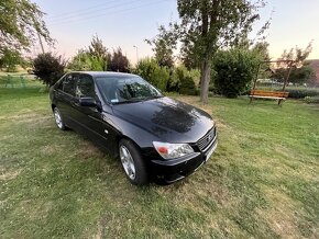 Lexus IS200 Manual - 5